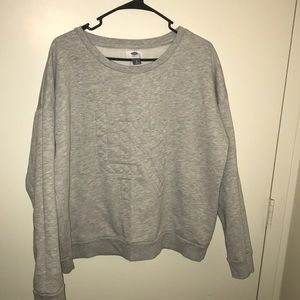 Old navy crew neck sweater